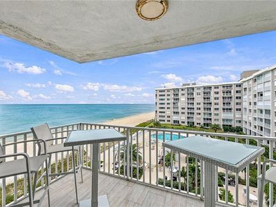 3443 Gulf Shore BLVD N #515