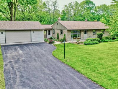 W153S6609 Lawndale PLACE