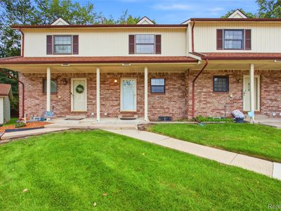 35893 Castlewood Ct