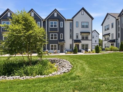 700 N Dupont Ave #317