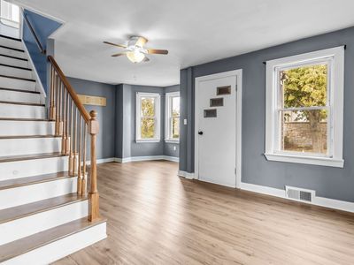 3 Cleveland St
