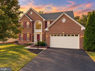 2433 Trimaran Way