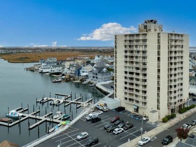 236 N Derby Ave APT 1202