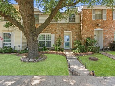 20421 Fieldtree Dr