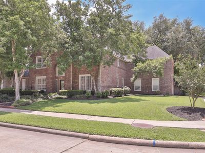 2015 Pecan Trail Dr