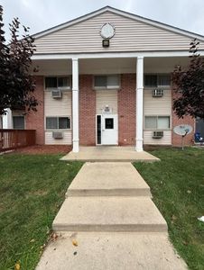 690 Marilyn Ave APT 206