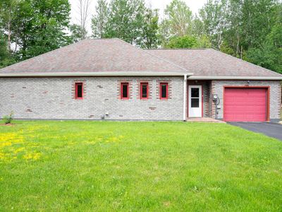 5 Sheila Ave