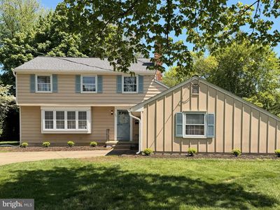 Property at 104 Nantucket Dr, Cherry Hill, NJ