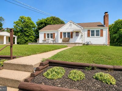 478 Center St