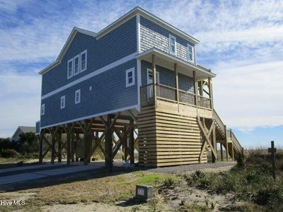 917 E Beach Drive