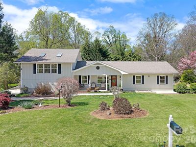 6 Mulberry Dr