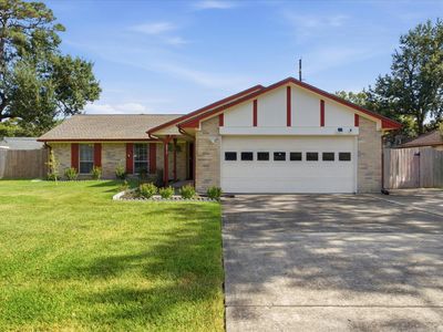 9814 Bayou Woods Dr