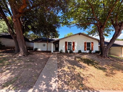 922 Meadowdale Cir