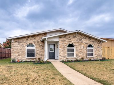 2909 Flagstone Dr
