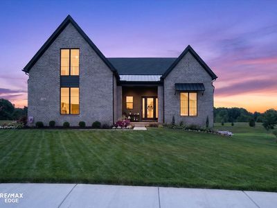 758 Sutton Ct