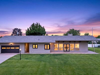 103 Crestview Dr