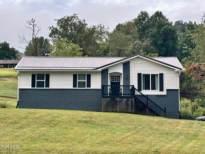 131 Melrose Dr