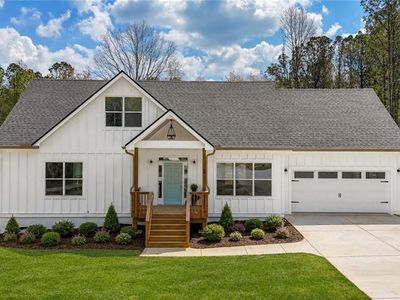 88 Carolyn Path