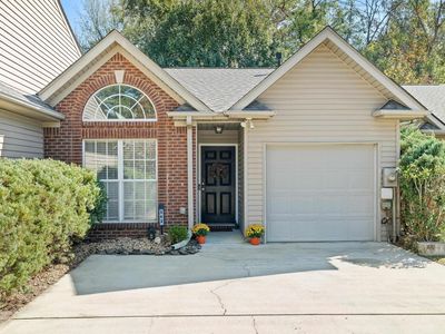562 Cahaba Manor Dr