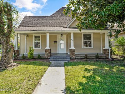 432 E Springdale Ave