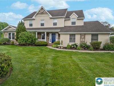 4050 Ascot Cir