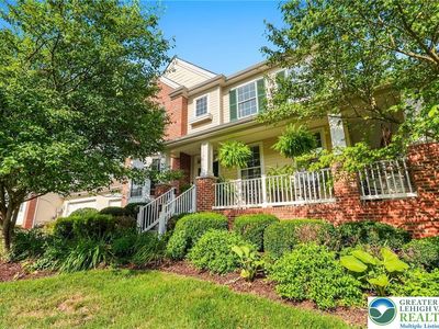 2445 Napa Dr