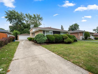 235 Abbott Ave