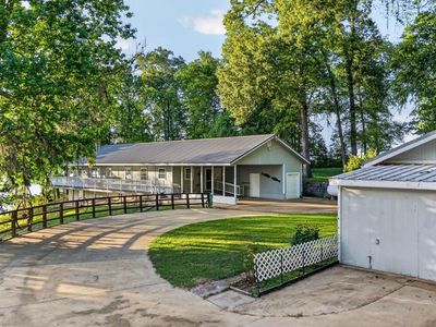 333 Holly Cir