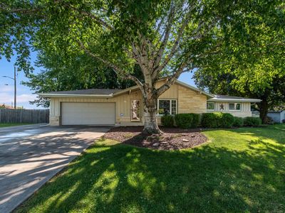 W128N8518 Revere ROAD