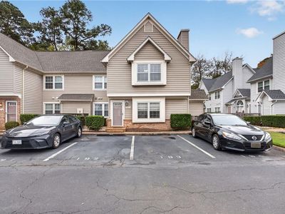 Property at 701 New River Ct APT B, Chesapeake, VA