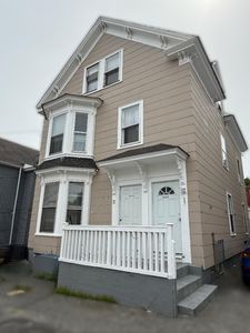 2 Avon Pl