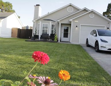 3821 Meteor Dr