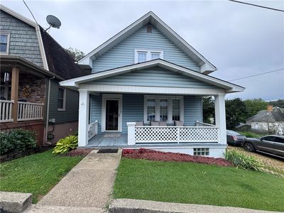 Property at 11 Elm St, Burgettstown, PA