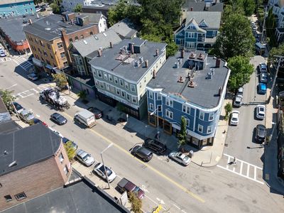 374-374-374A Centre St
