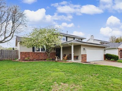 1050 Buckeye Ln