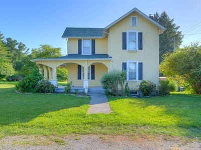 Property at 402 Randolph St, Radford, VA