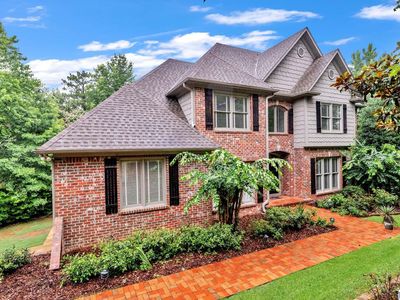 394 Greystone Glen Cir
