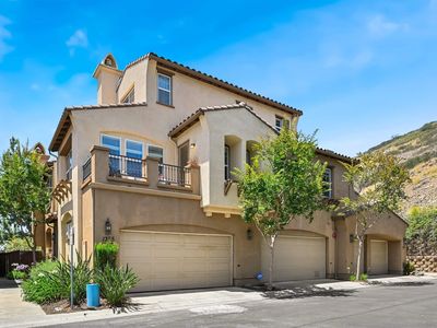 1355 Sky Ridge Ct