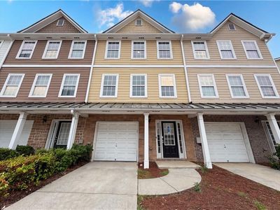 6369 Redan Sq