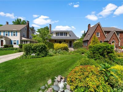 2476 Eaton Rd