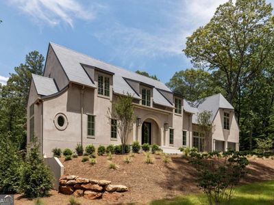 555 Augusta Ln