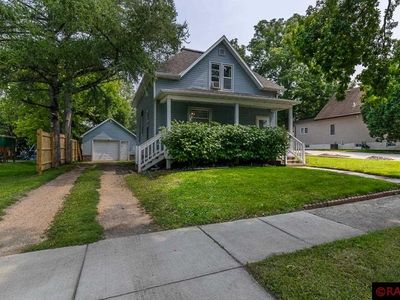 Property at 233 S Park Ave, Le Center, MN