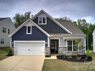 143 Dogwood Grove Pl