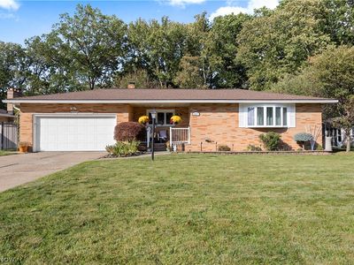 837 E Dartmoor Ave