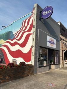 208 N Main St