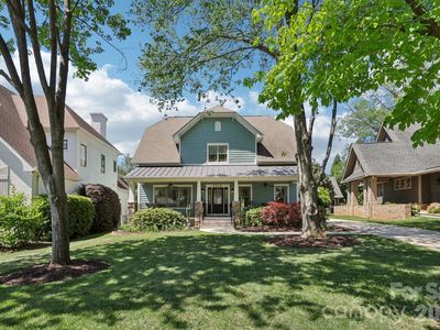 2216 Springdale Ave