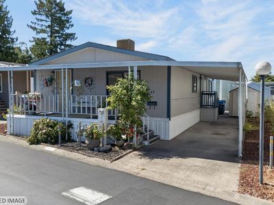 47 Oriole Way