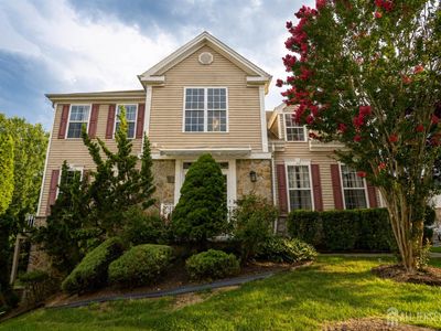 Property at 16 Biesiada Ct, Parlin, NJ