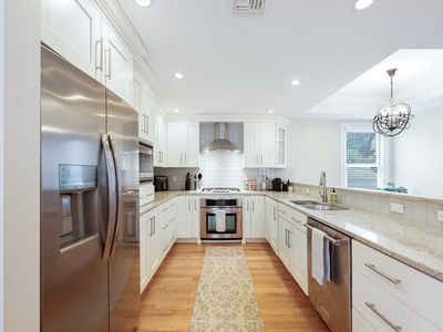 8 Covington St #1