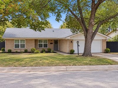2912 Conejos Dr